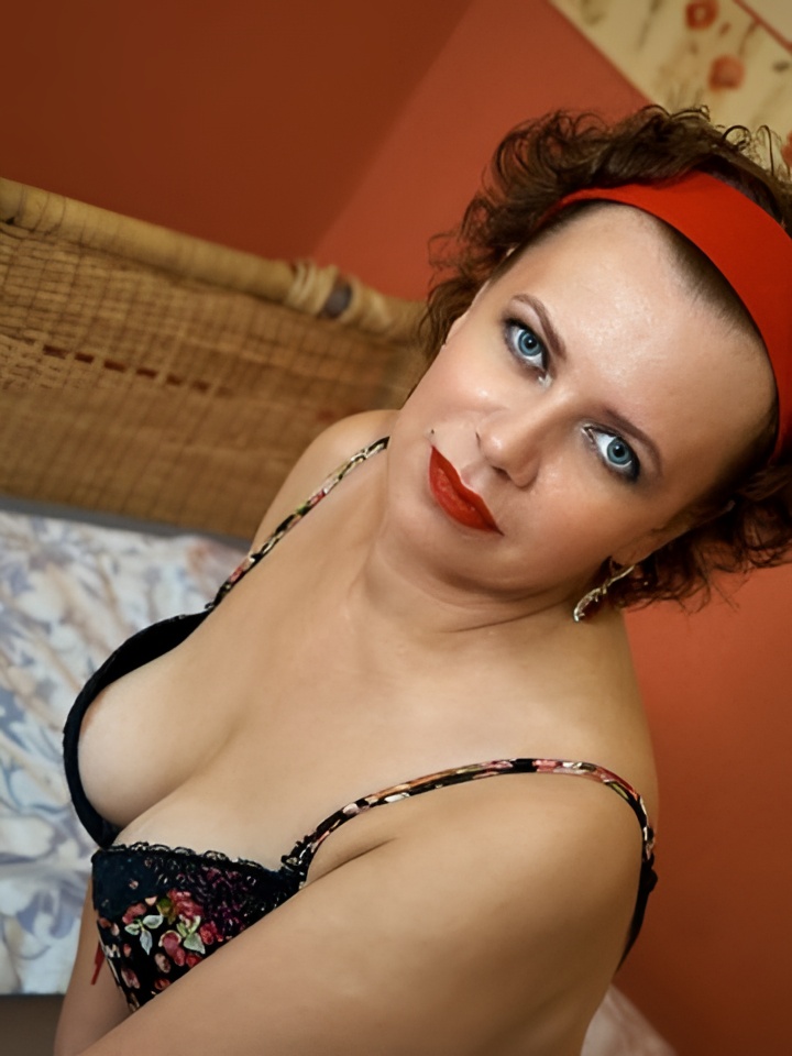 Варвара привлекательная девушка из Бодайбо цена от 2500 руб