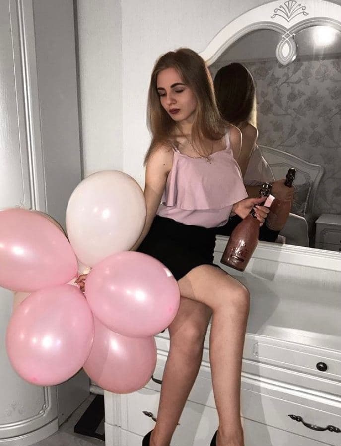 🎥 Тася привлекательная девушка из Бодайбо цена от 5000 руб