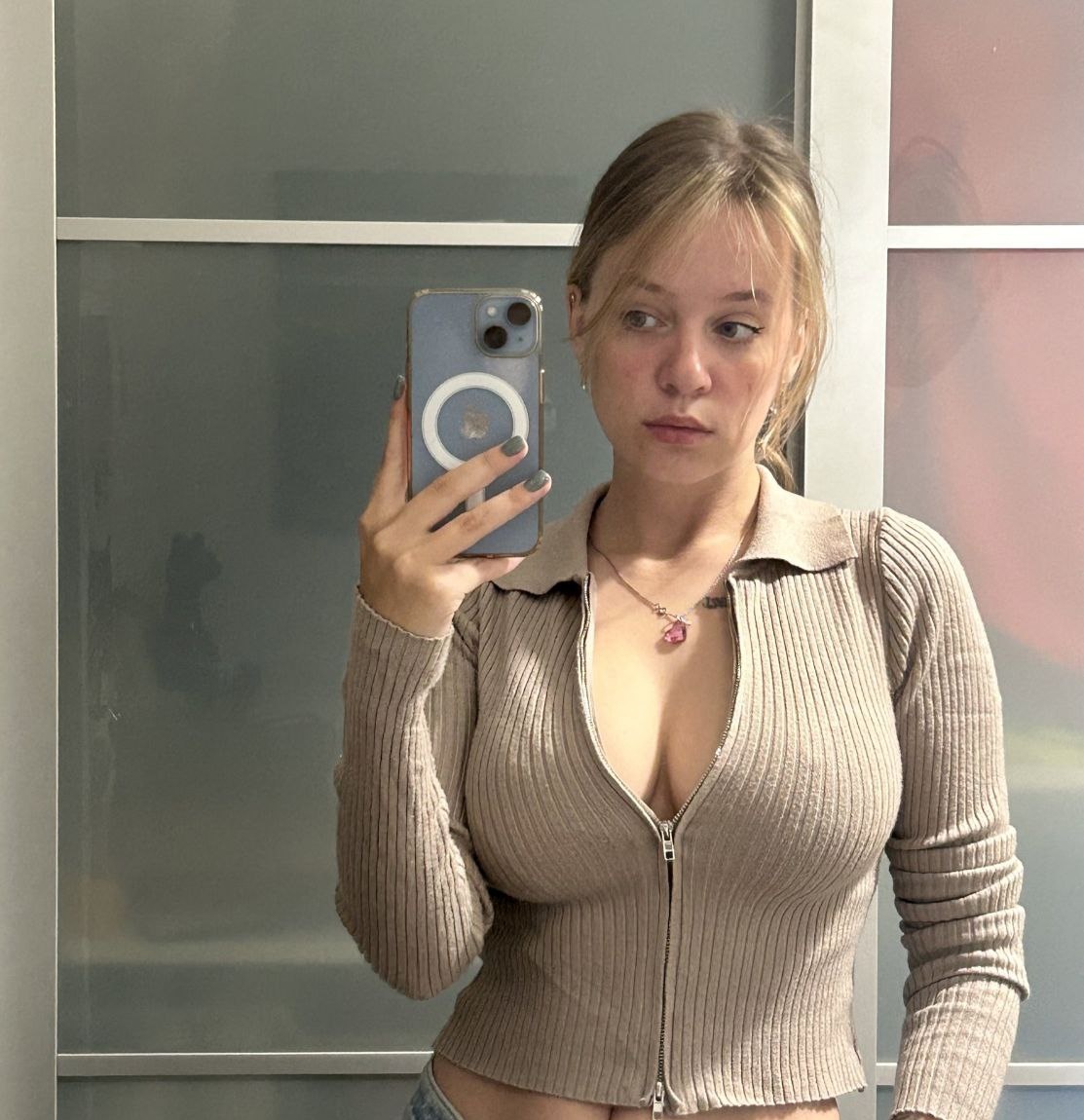 Маруся привлекательная девушка из Бодайбо цена от 3000 руб